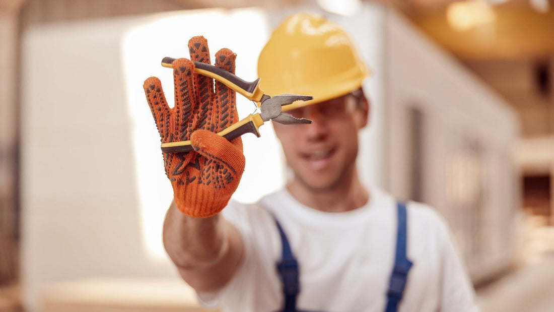 7 things you must know before buying worker gloves