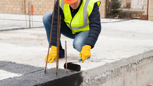 The ultimate guide to choosing good waterproof gloves for every season