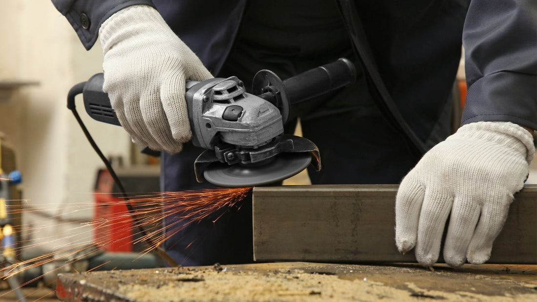 The ultimate guide to choosing the test gloves for cutting metal