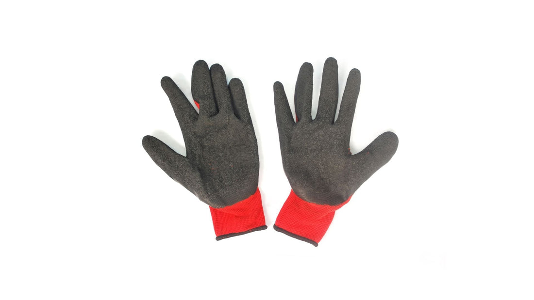 The guide to work nitrile gloves: How to choose the right pair