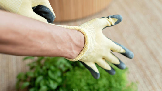 Work nitrile gloves: The worker’s secret weapon you never think about